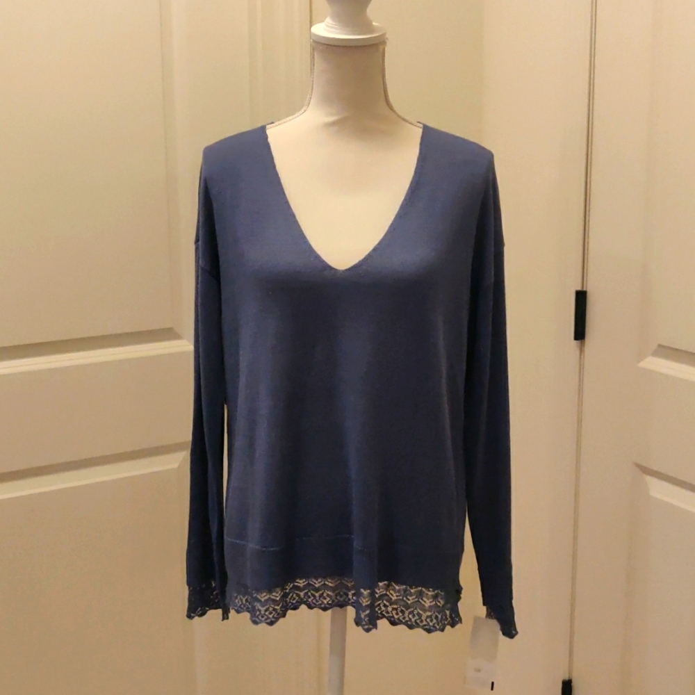 New!Designer Minnie Rose V Neck long sleeves lace pullover Cottage Core sweater